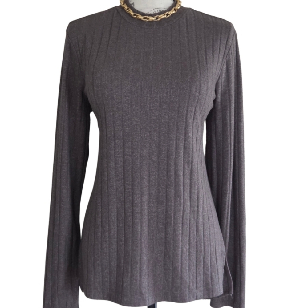 Matty M Ribbed Sweater.
